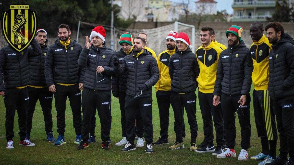Οι χριστουγεννιάτικες ευχές του ΠΑΣ Πρέβεζα προς το φίλαθλο κοινό της πόλης (vid)