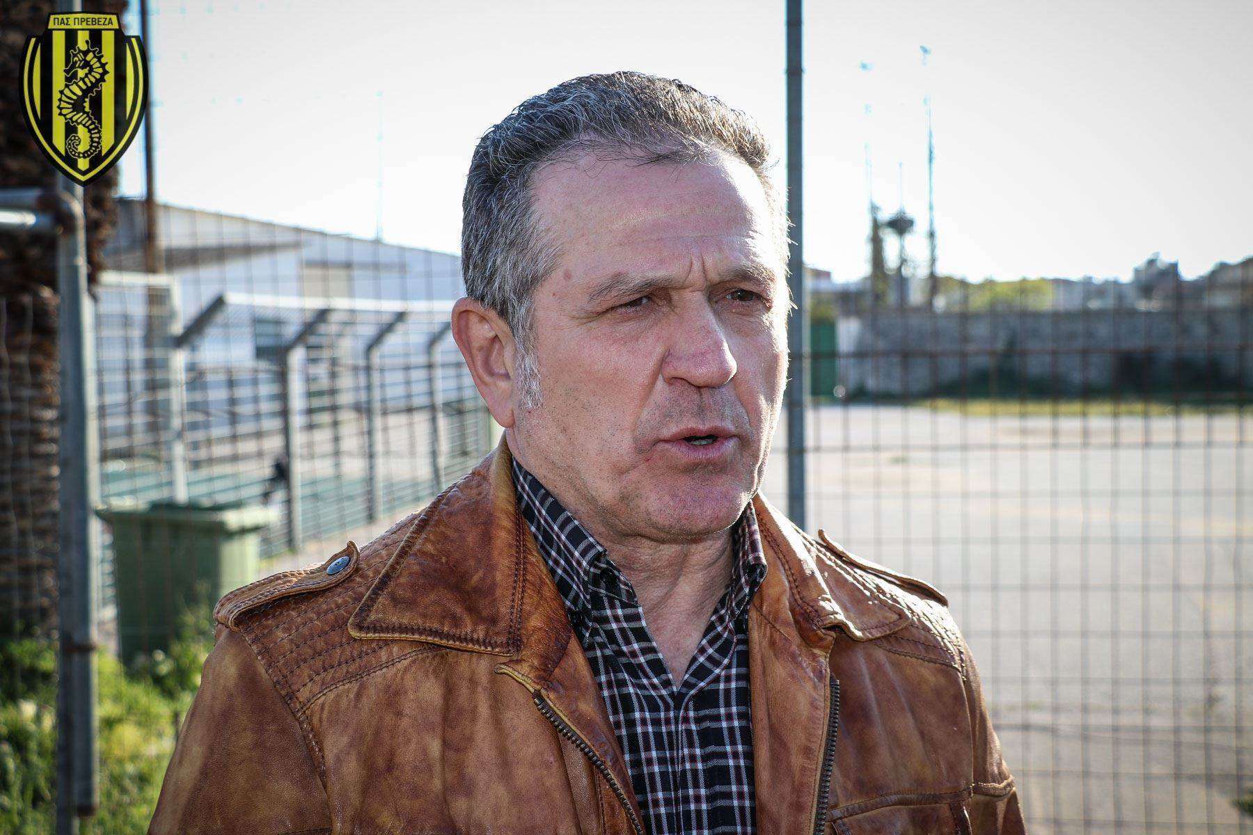 Βασίλης Ξανθόπουλος: “Δυστυχώς χρειαζόμαστε αγιασμό - Δε γίνεται μετά από κάθε ματς να συζητάμε για ό,τι άλλο εκτός από το ποδόσφαιρο”
