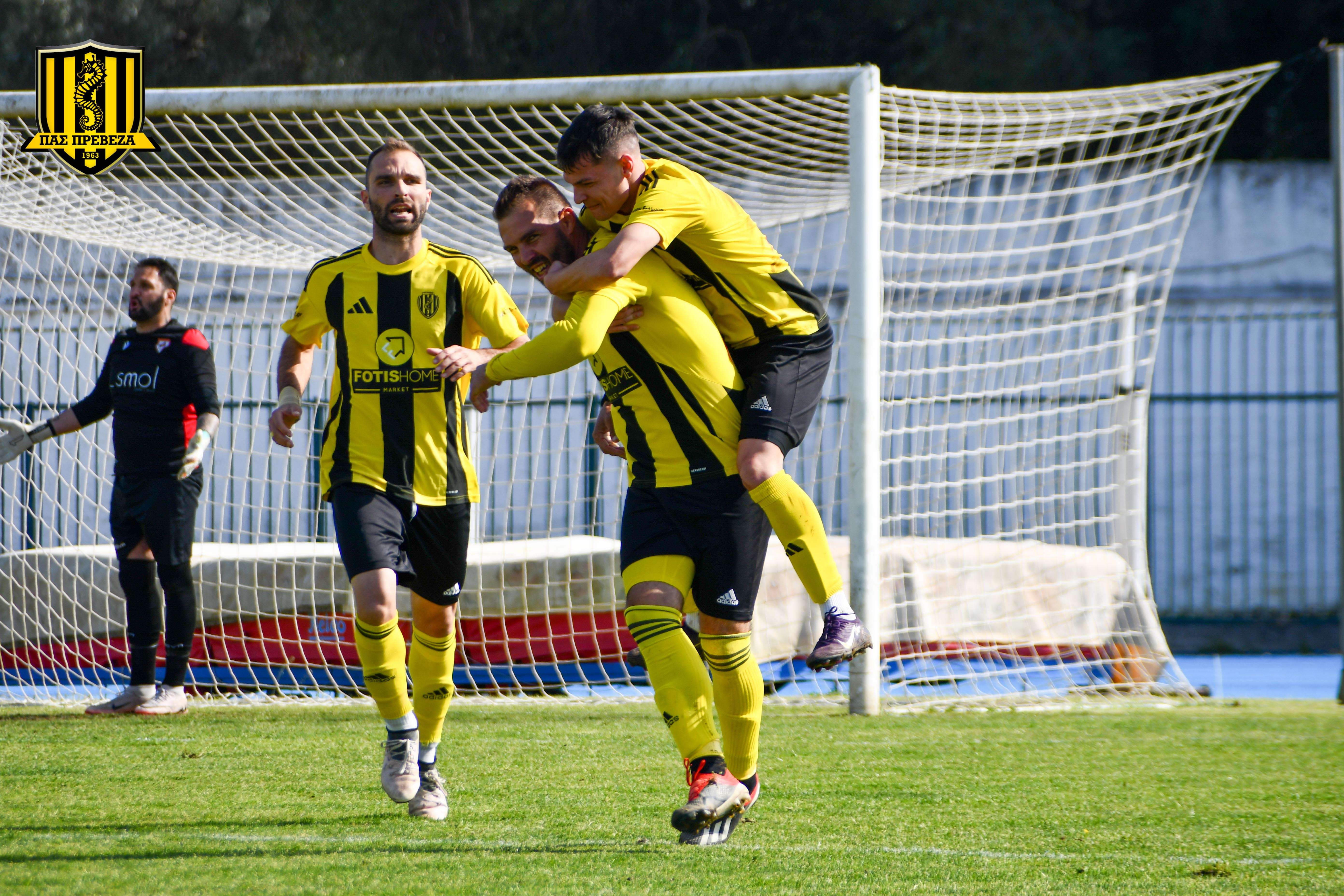 Νίκη με 3-0 και έτοιμος για τα μπαράζ ο ΠΑΣ Πρέβεζα